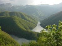 Panorama del lago di Vagli dalla Strada che da Vergaia va a Careggine